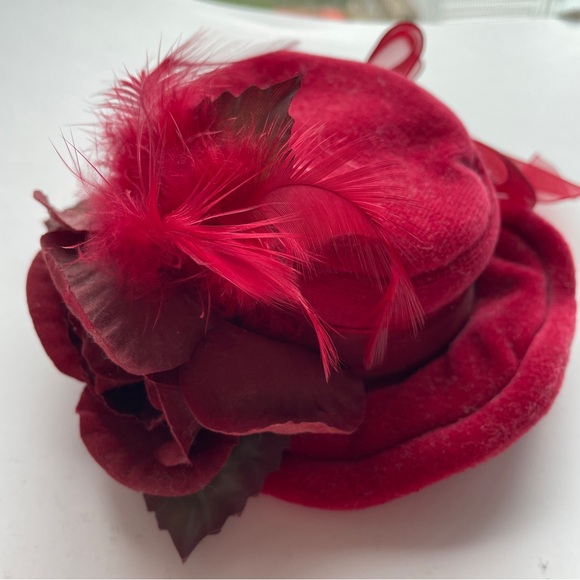 RARE Vintage Collection Old Fashion Victorian Doll Hat Red Rose Dollhouse - Picture 2 of 9